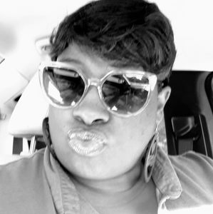 Meet your Posher, Erica